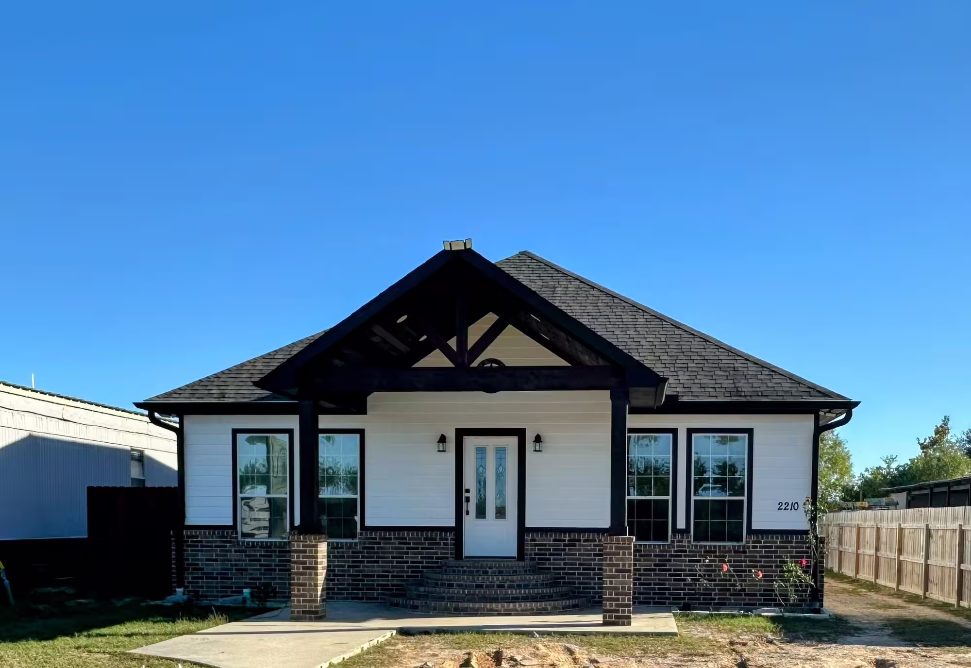 Photo of 2210 Road 5500, Cleveland, TX 77327