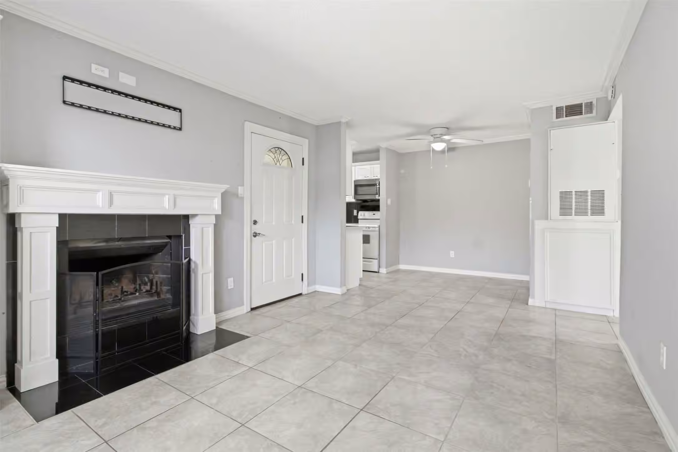 Photo of 7600 Emmett F Lowry Expressway 315, Texas City, TX 77591