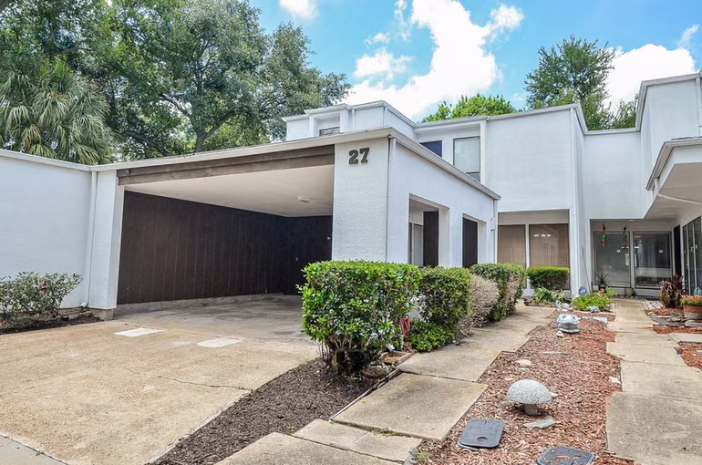 Photo 3 of 7655 S Braeswood Boulevard 27, Houston, TX