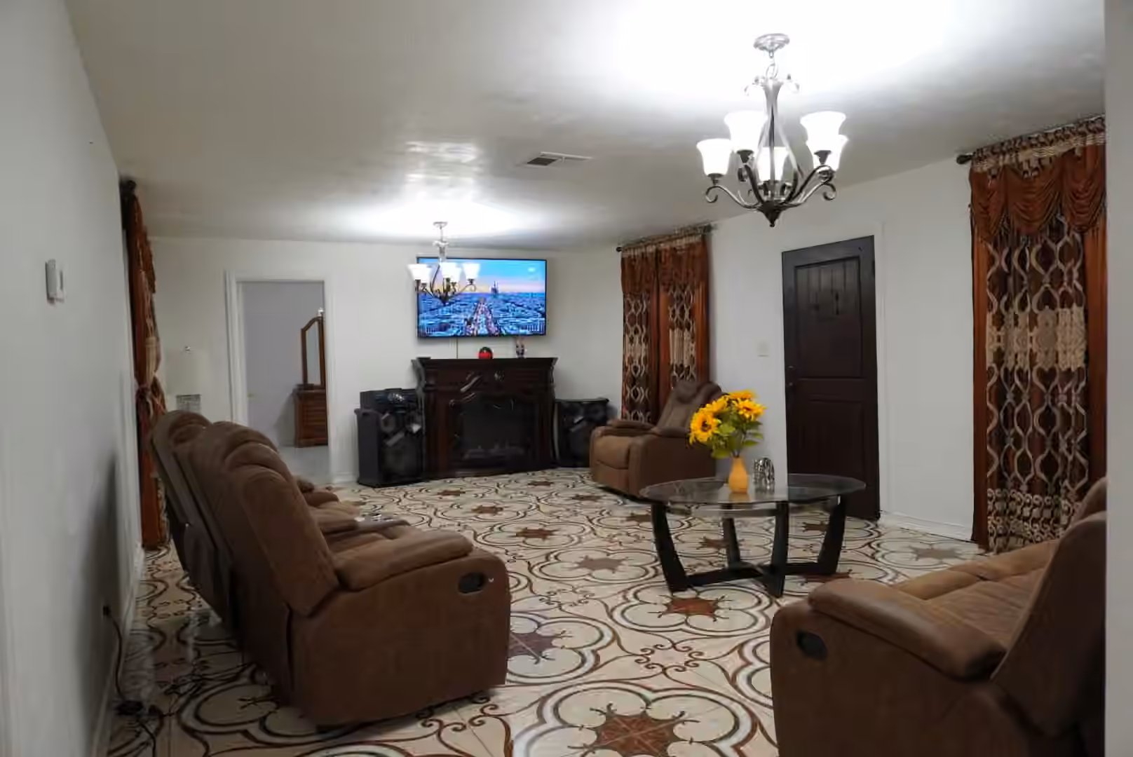 Photo 6 of 171 Mustang Road, Cleveland, TX