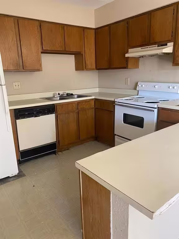 Photo 6 of 13480 S Thorntree Drive 910, Houston, TX