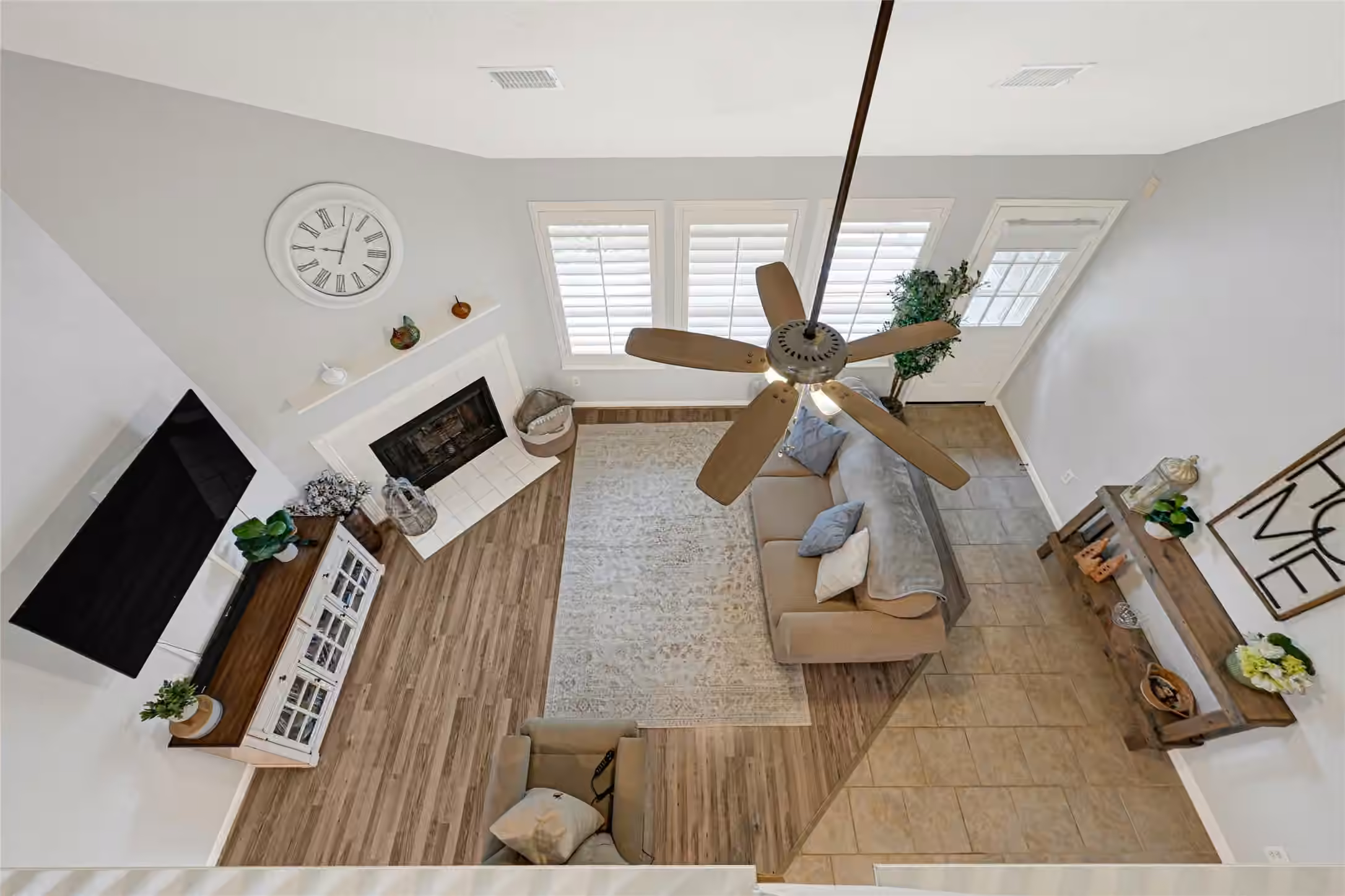 Photo 5 of 2814 Rolling Fog Drive, Friendswood, TX