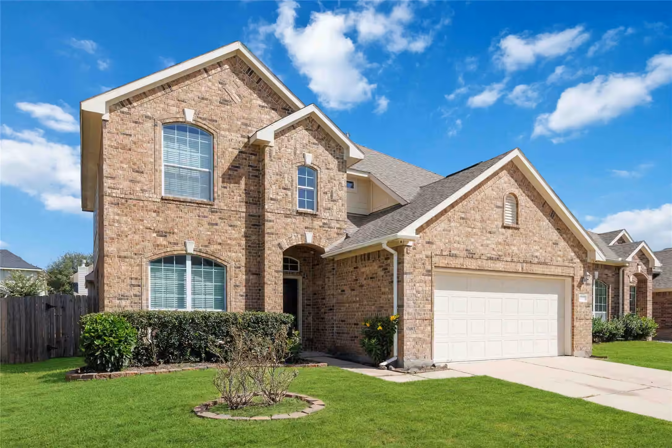Photo 2 of 3007 Cimarron Pass Drive, Spring, TX