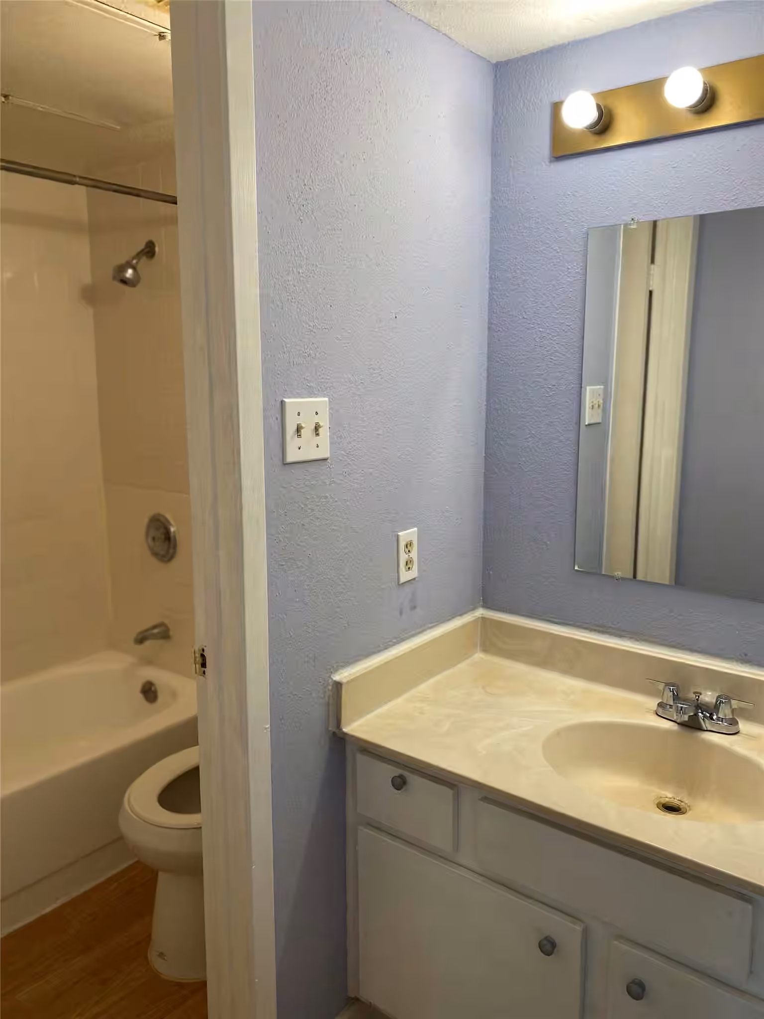 Photo 5 of 9000 Bissonnet Street 706, Houston, TX