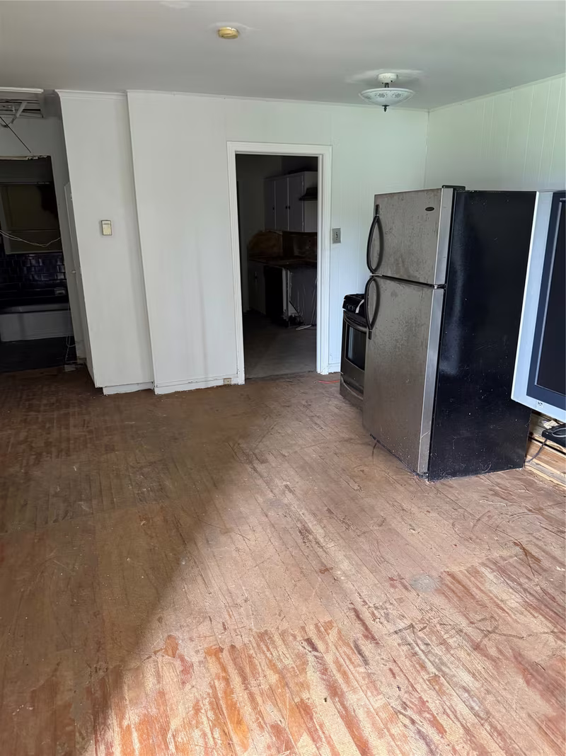 Photo 2 of 5050 Nassau Road, Houston, TX