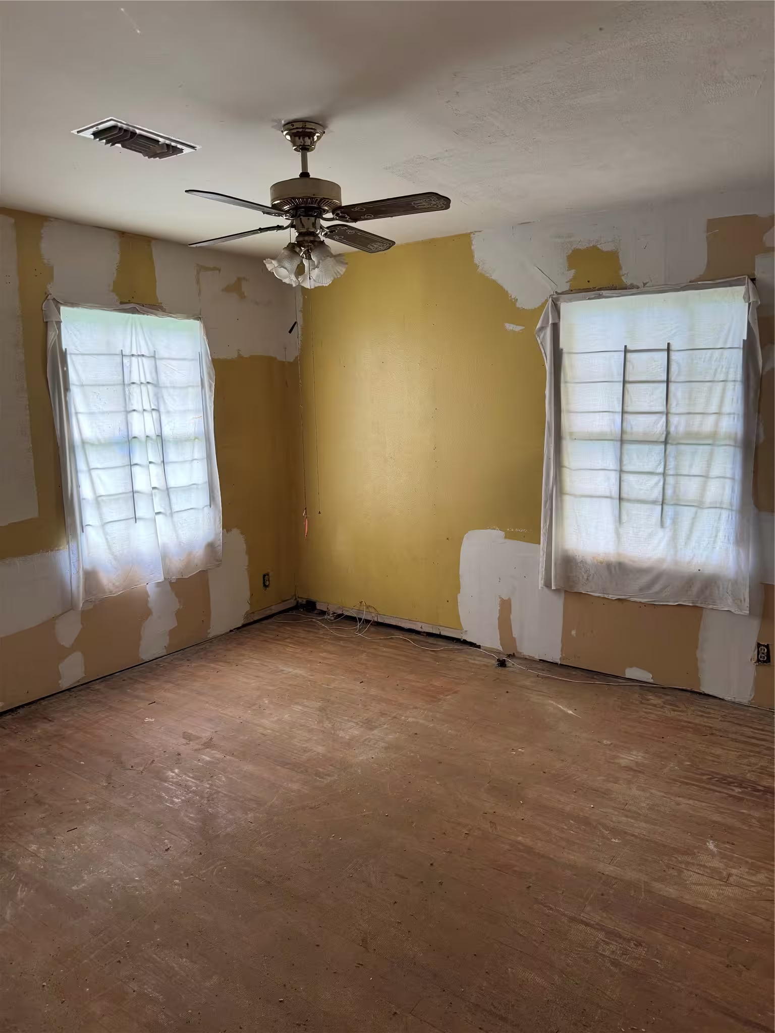 Photo 5 of 5050 Nassau Road, Houston, TX