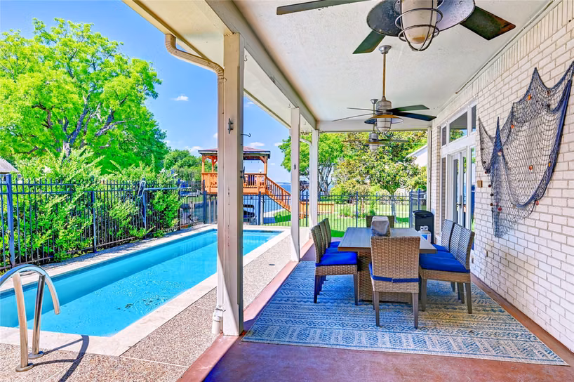 Photo 7 of 13586 Bunker Hill Drive, Willis, TX