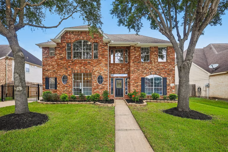 Photo of 3114 Brannon Hill Lane, Sugar Land, TX
