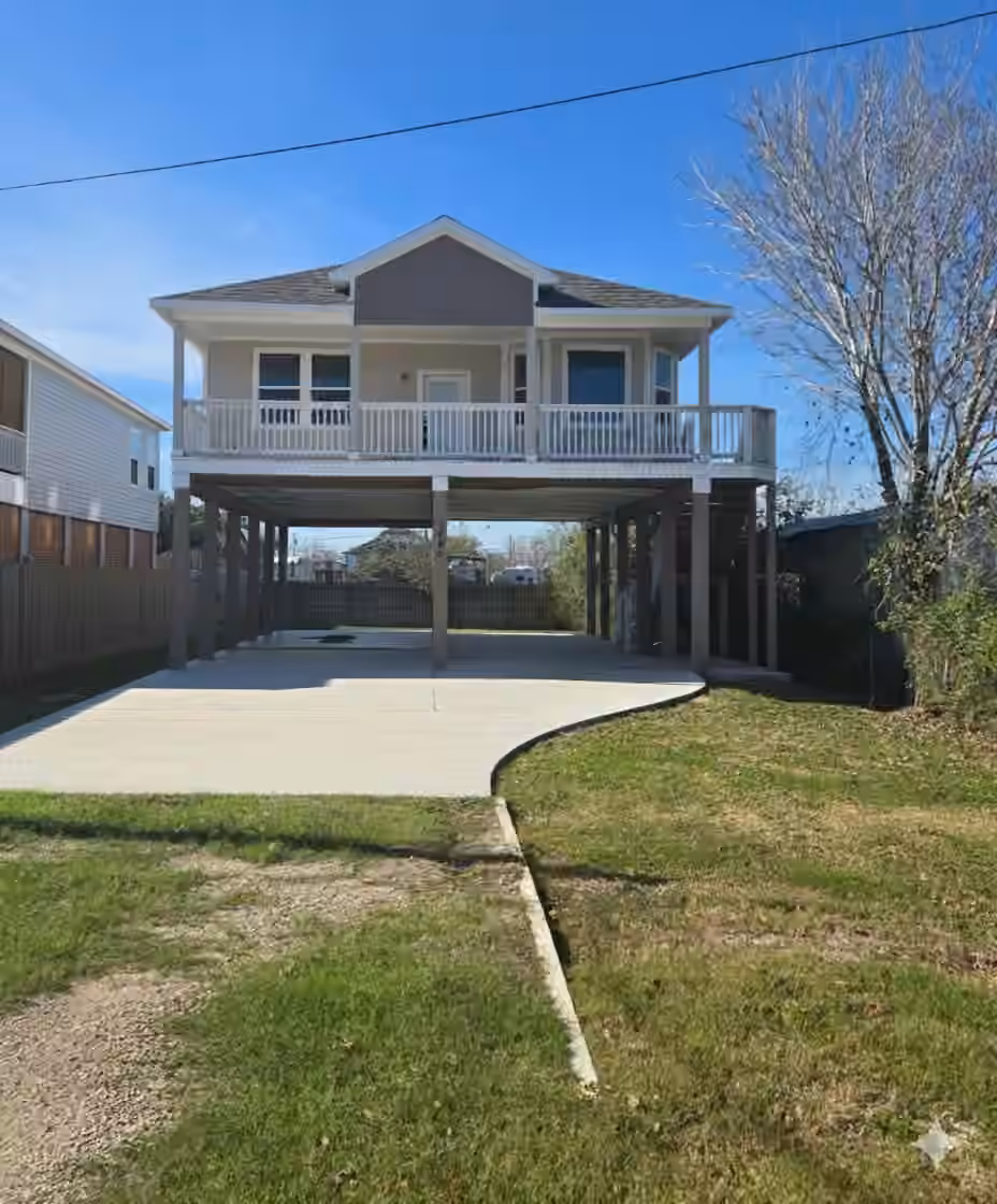 Photo 2 of 1226 9th St, San Leon, TX