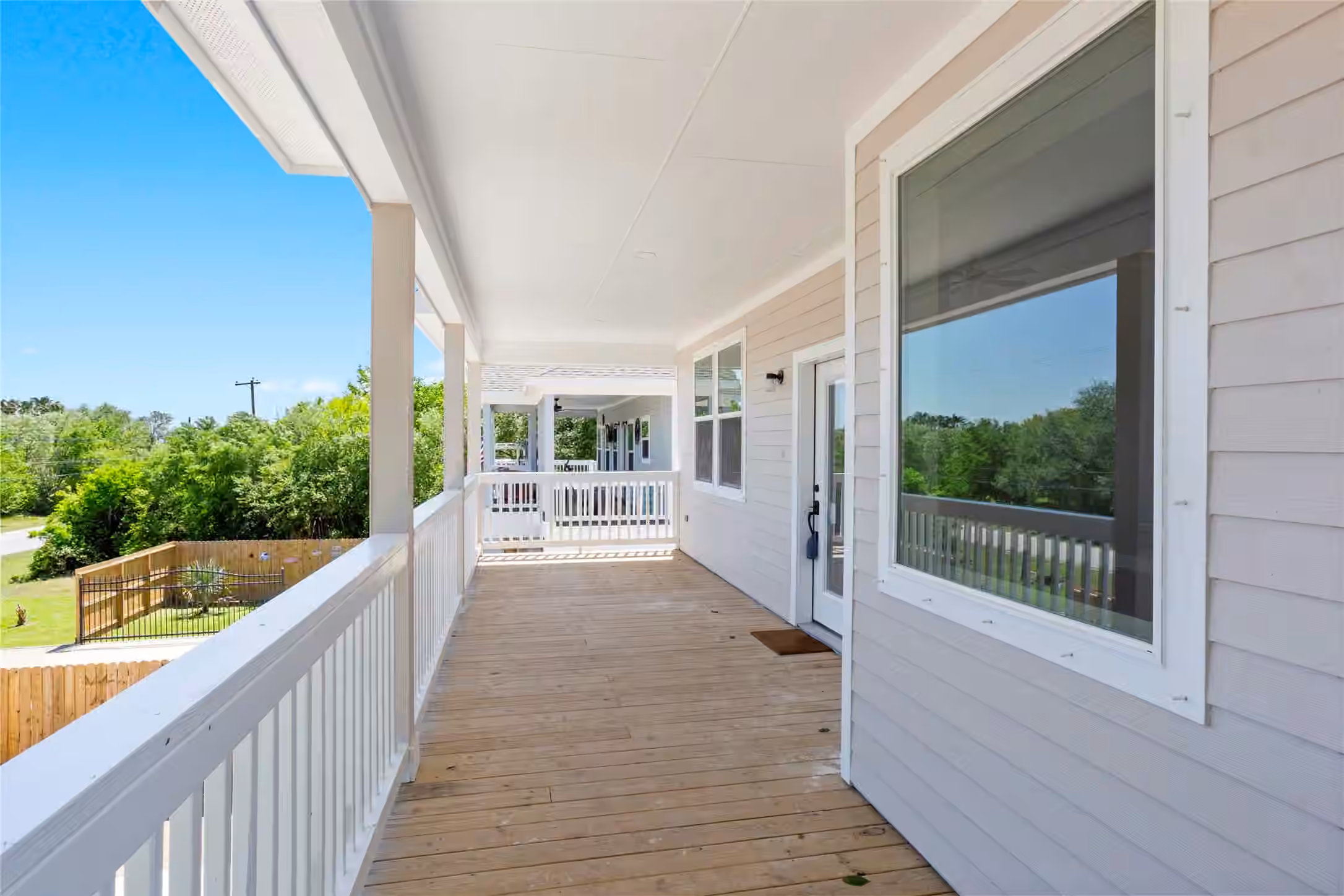 Photo 6 of 1226 9th St, San Leon, TX