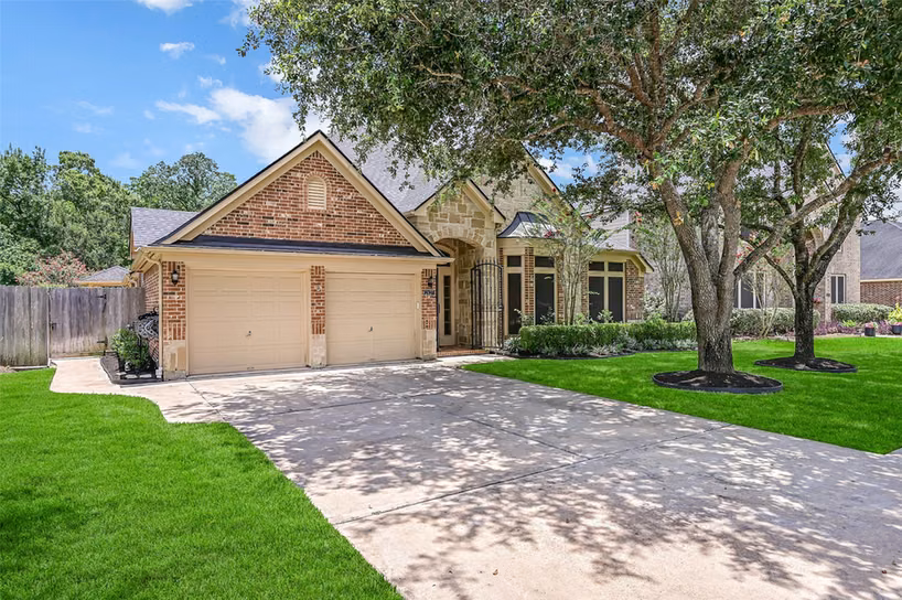 Photo 6 of 2427 Pioneer Oaks Drive, Fresno, TX