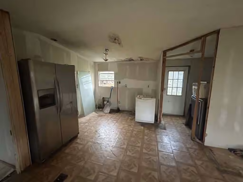Photo 4 of 6430 Brockstein Road, Sealy, TX