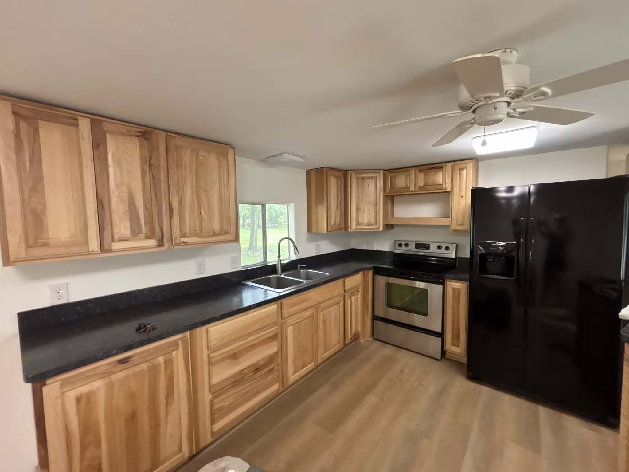 Photo 7 of 20402 Birchmont Drive, Guy, TX