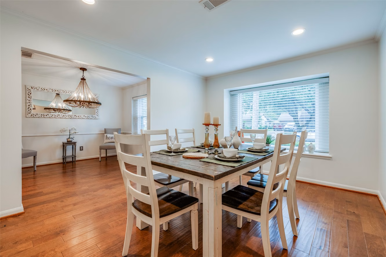 Photo 4 of 2615 Rosefield Drive, Houston, TX