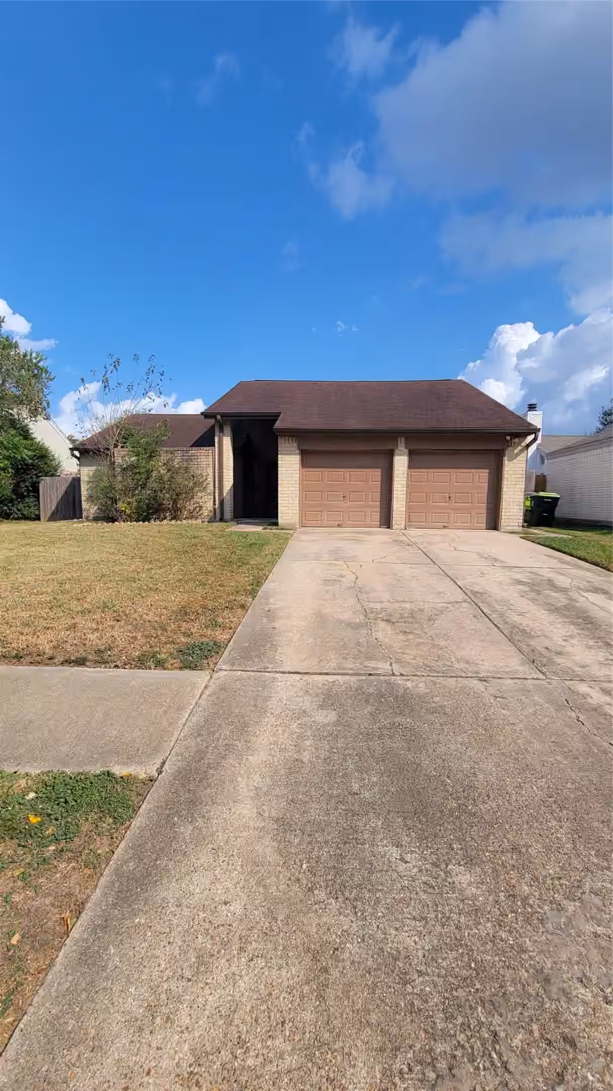 Photo of 1919 Long Barrel Lane, Sugar Land, TX 77489