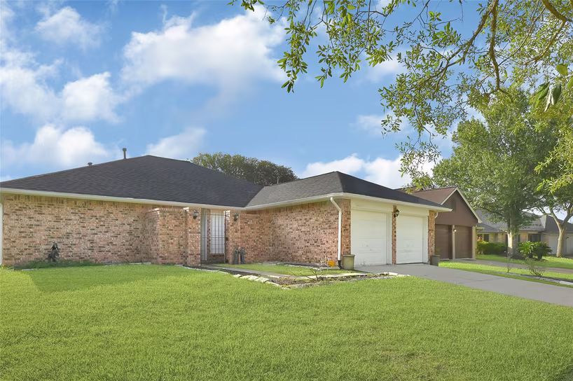 Photo 2 of 13723 Rocky Bluff Drive, Houston, TX