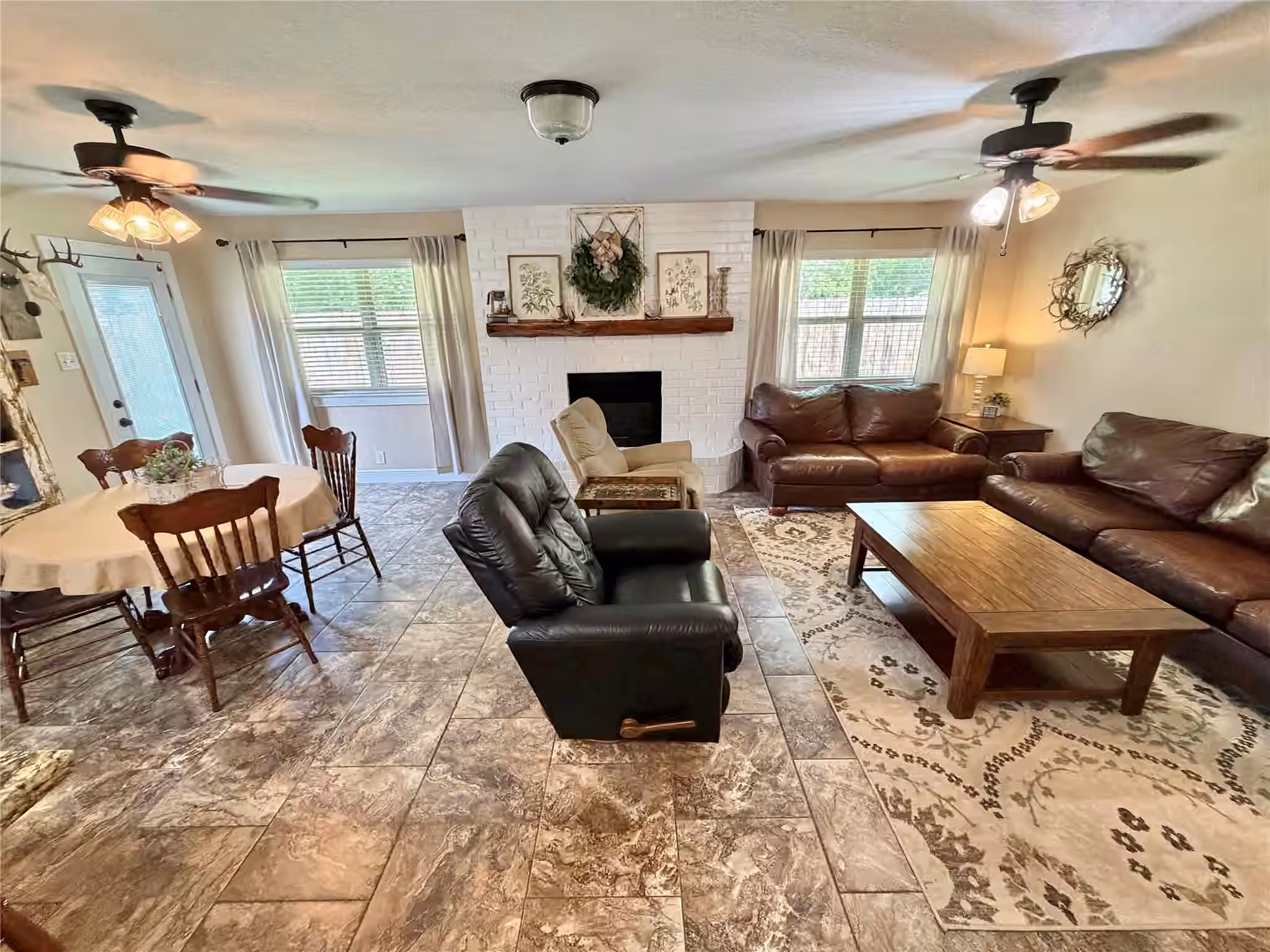 Photo 6 of 6214 1st Street, Danbury, TX