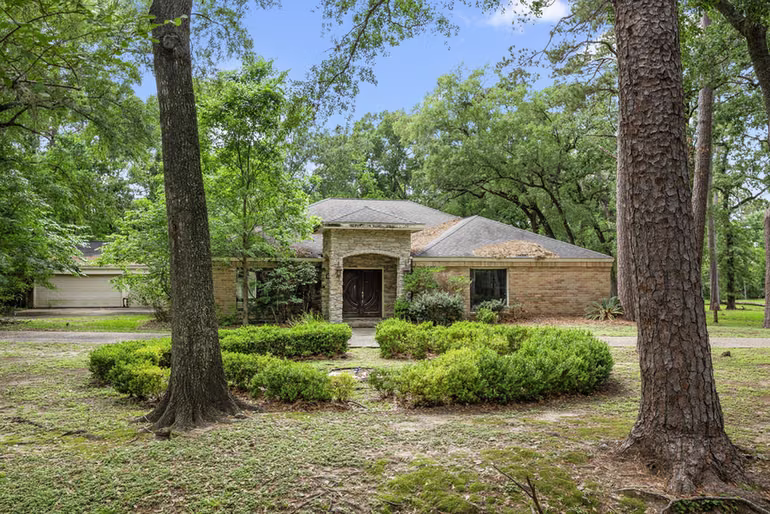 Photo 5 of 417 Rancho Bauer Drive, Houston, TX