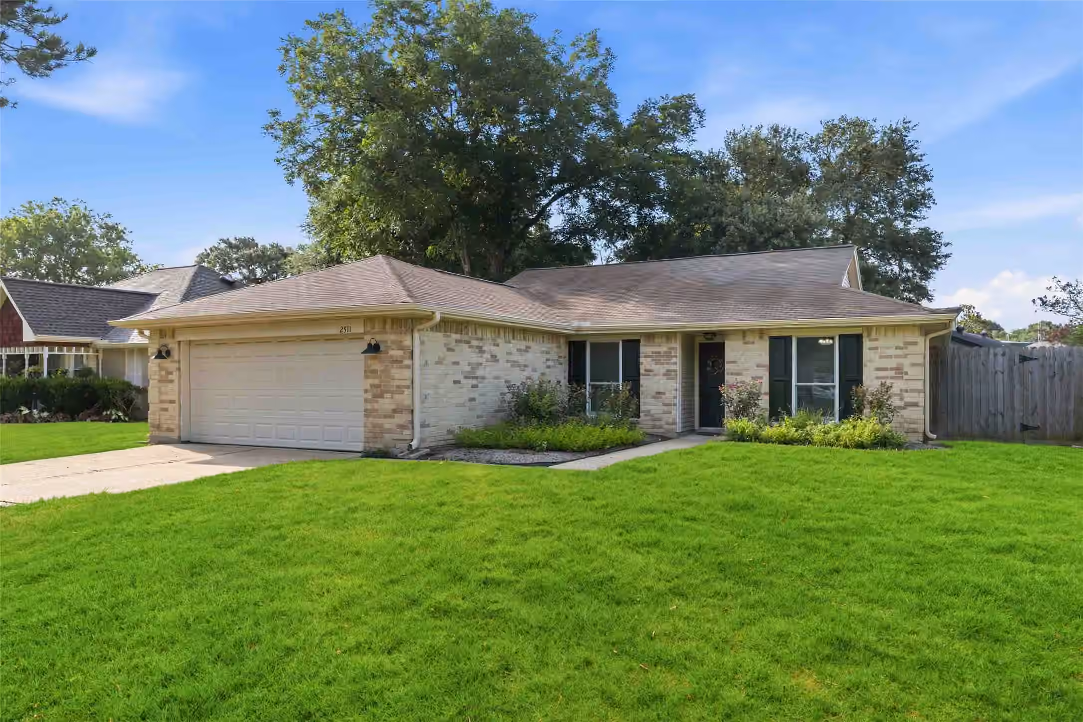 Photo 2 of 2511 Slippery Rock Drive, Sugar Land, TX