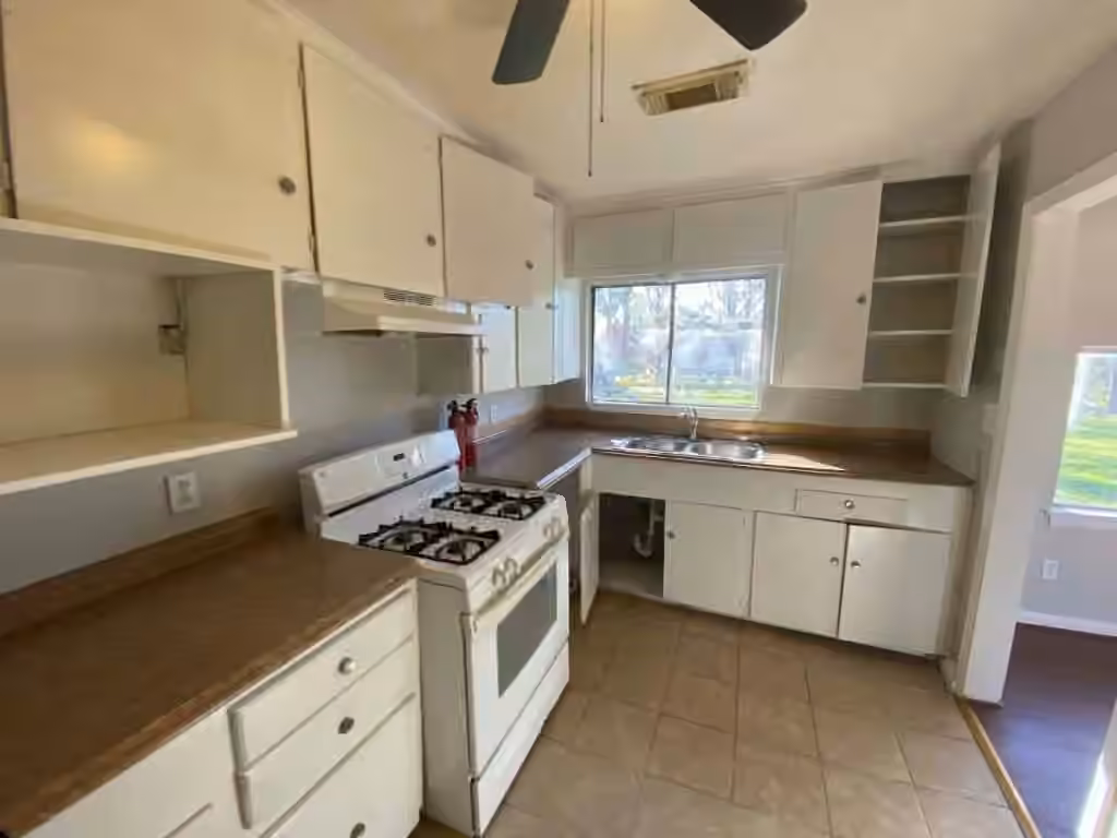 Photo 5 of 5810 Belmark Street, Houston, TX