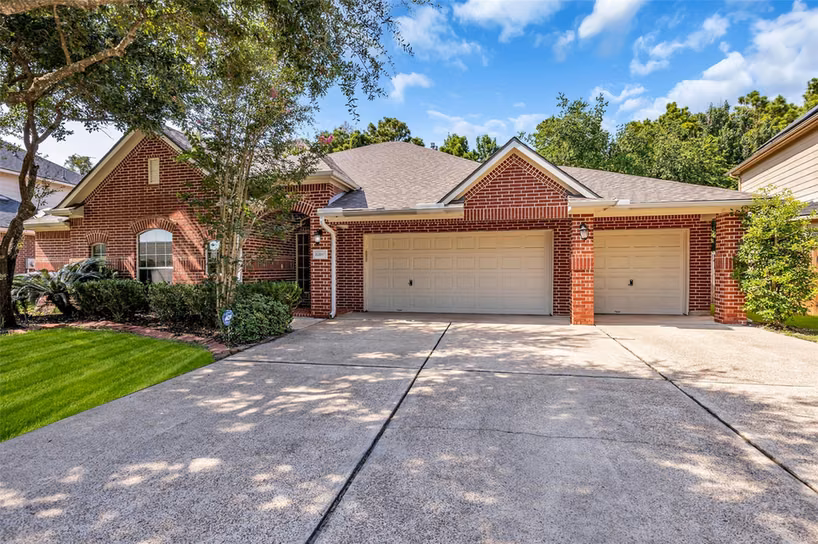 Photo 3 of 12807 Winding Manor Drive, Houston, TX