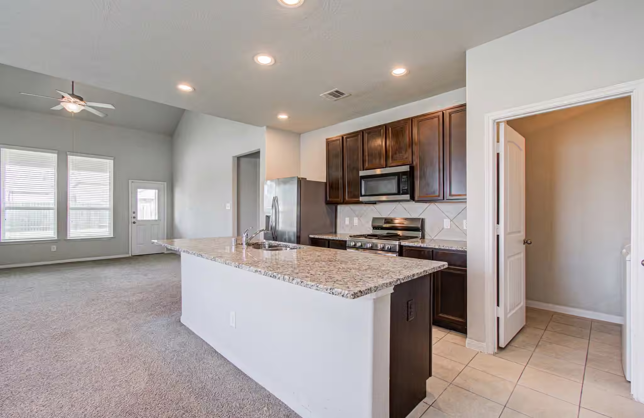 Photo 5 of 24942 Alberti Sonata Drive, Katy, TX