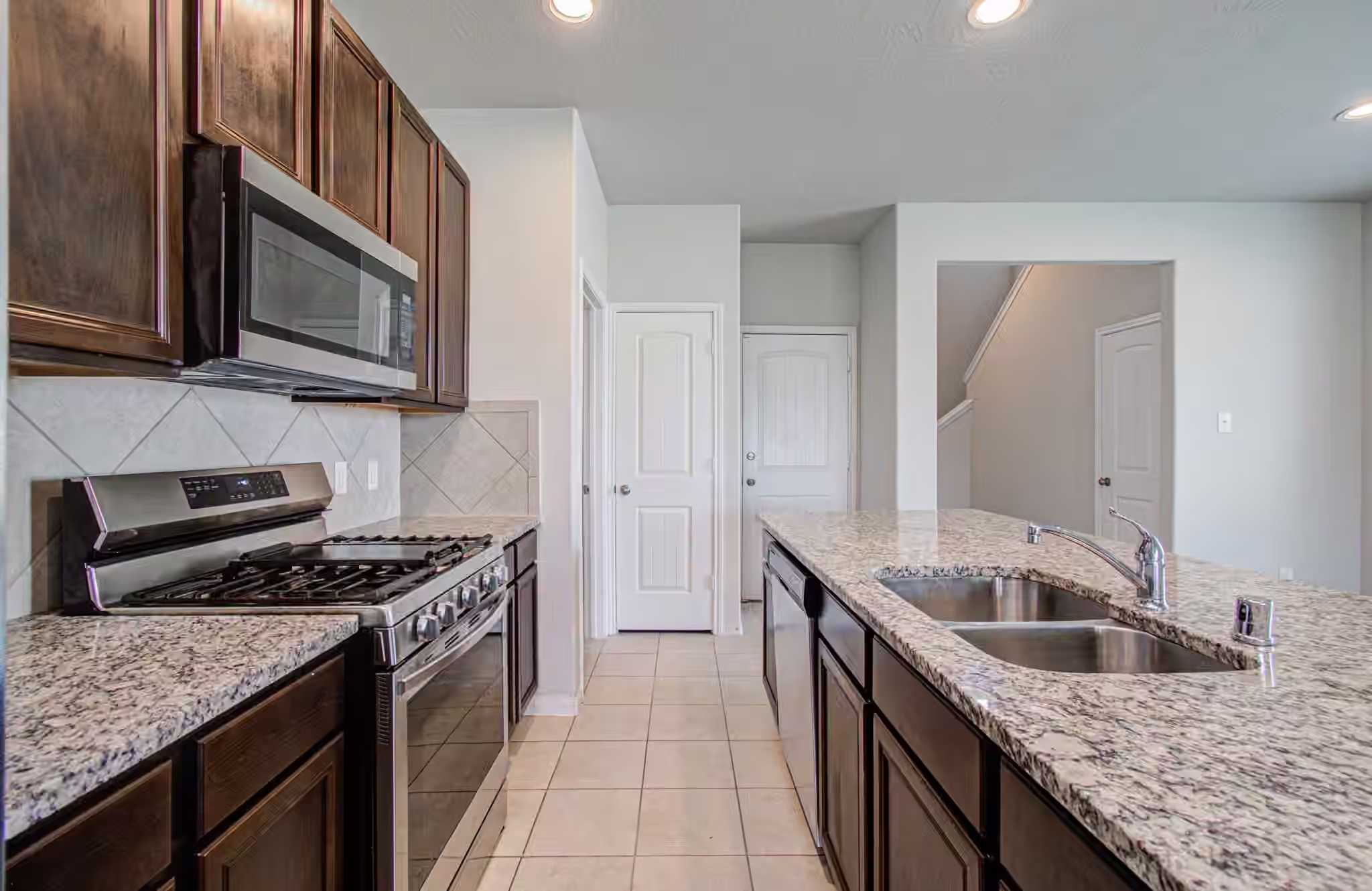 Photo 7 of 24942 Alberti Sonata Drive, Katy, TX