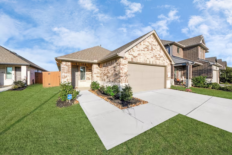 Photo 5 of 20122 Sienna Green Drive, Hockley, TX