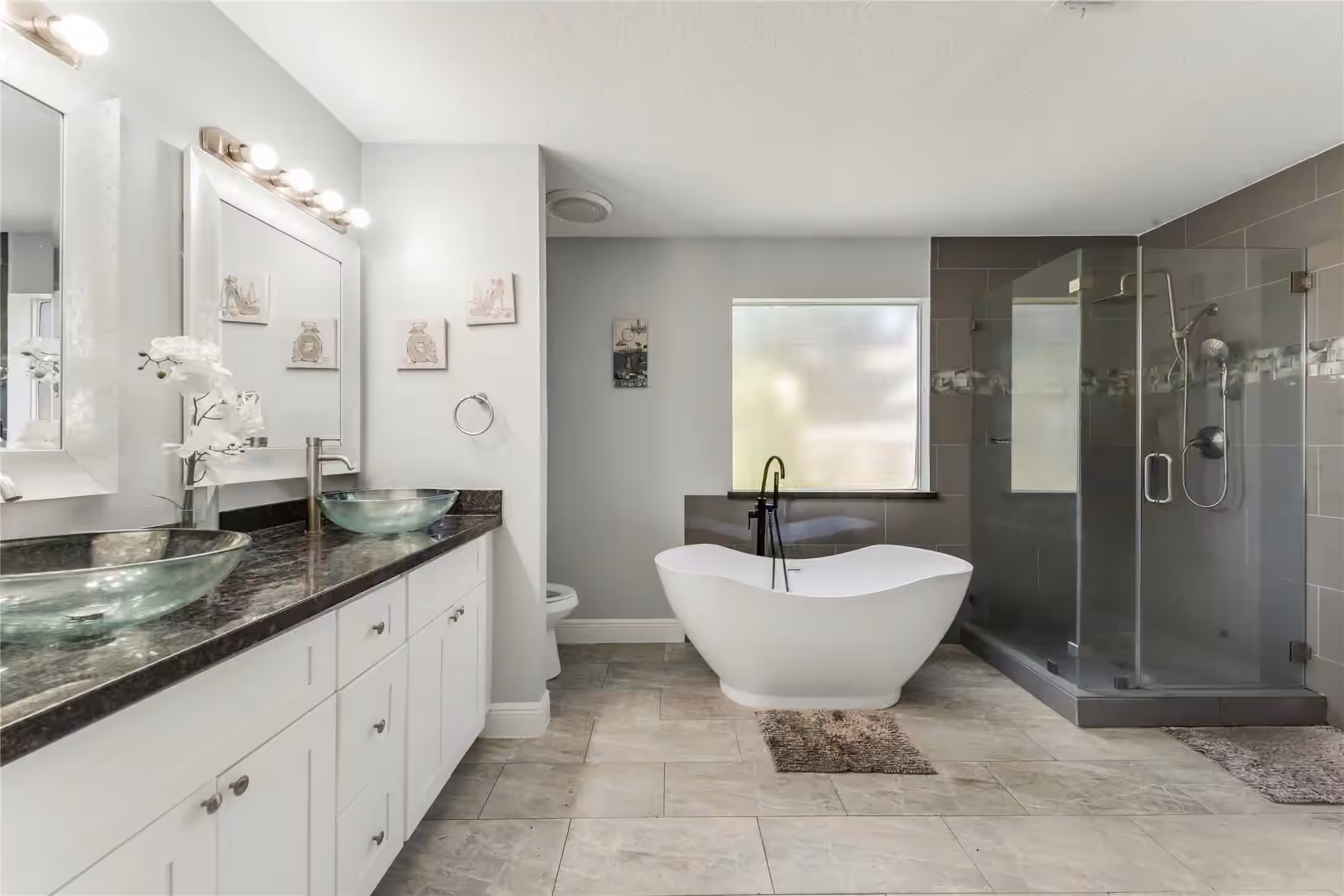 Photo 7 of 18318 Oakhampton Drive, Houston, TX