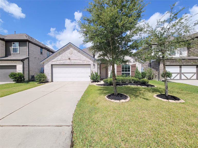 Photo 4 of 4034 Palmer Meadow Court, Katy, TX