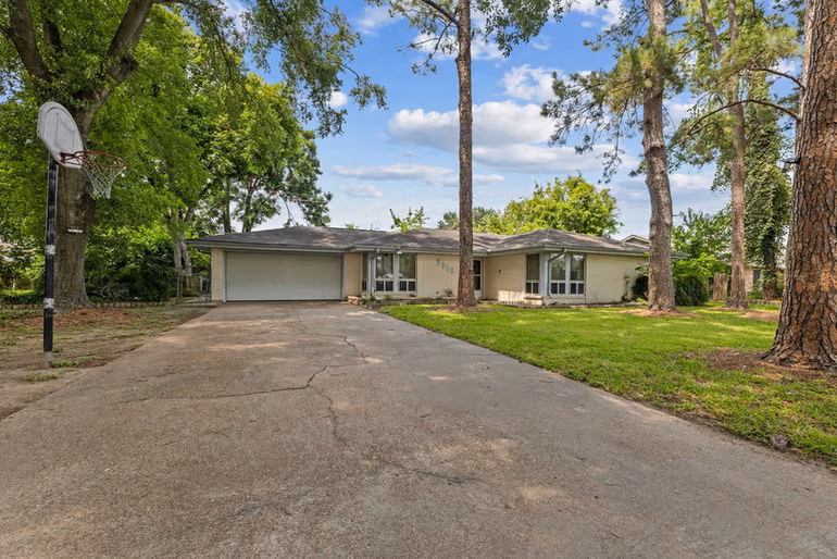 Photo of 2818 Ellington Street, Houston, TX