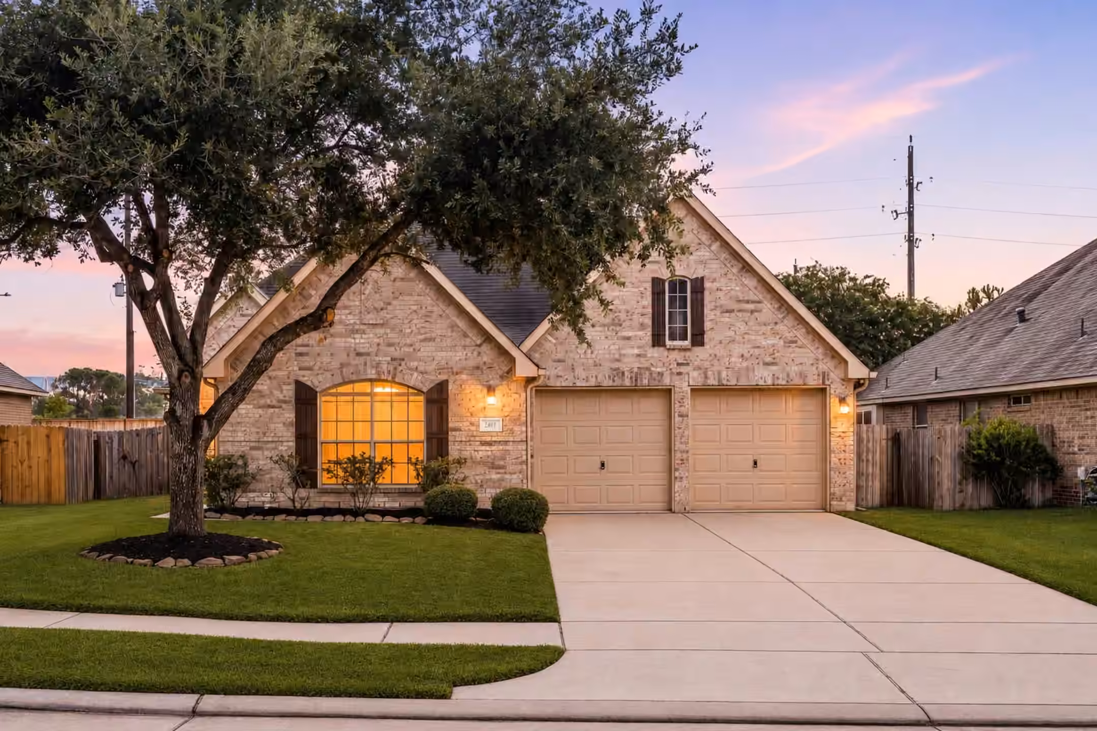 Photo of 2407 Quiet Arbor Lane, Pearland, TX 77581
