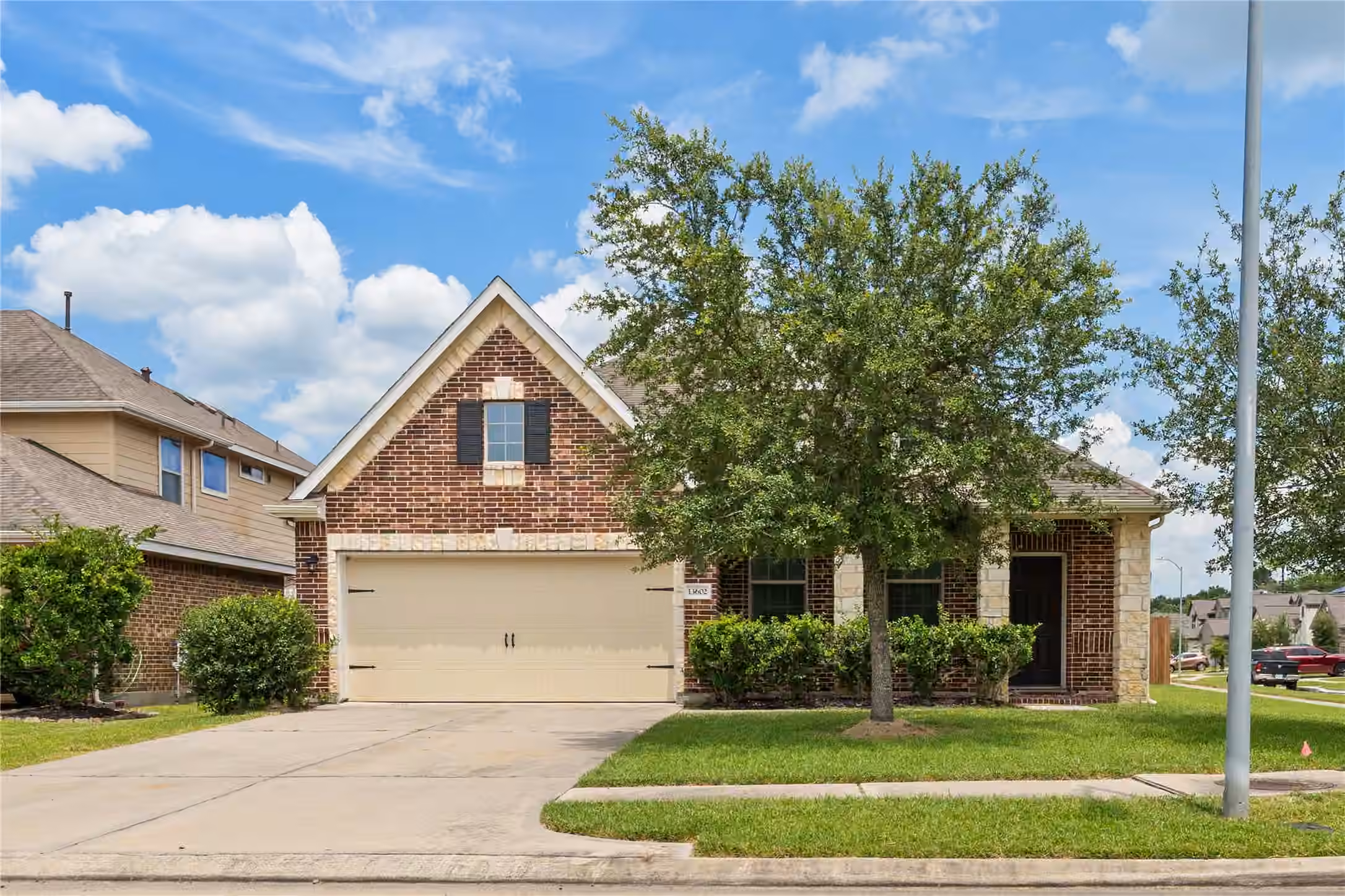 Photo of 13602 Kodiak Brown Bear Street, Crosby, TX