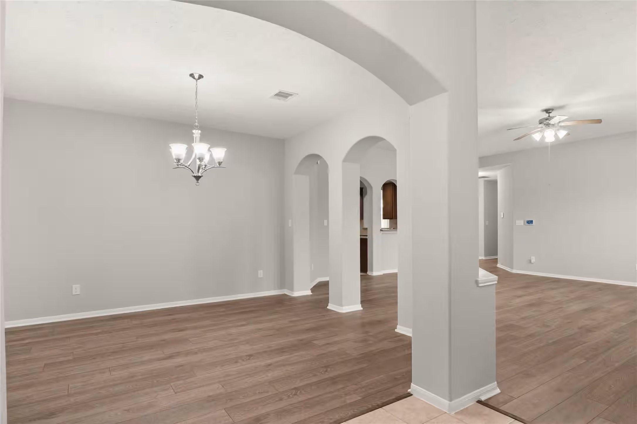 Photo 5 of 13602 Kodiak Brown Bear Street, Crosby, TX