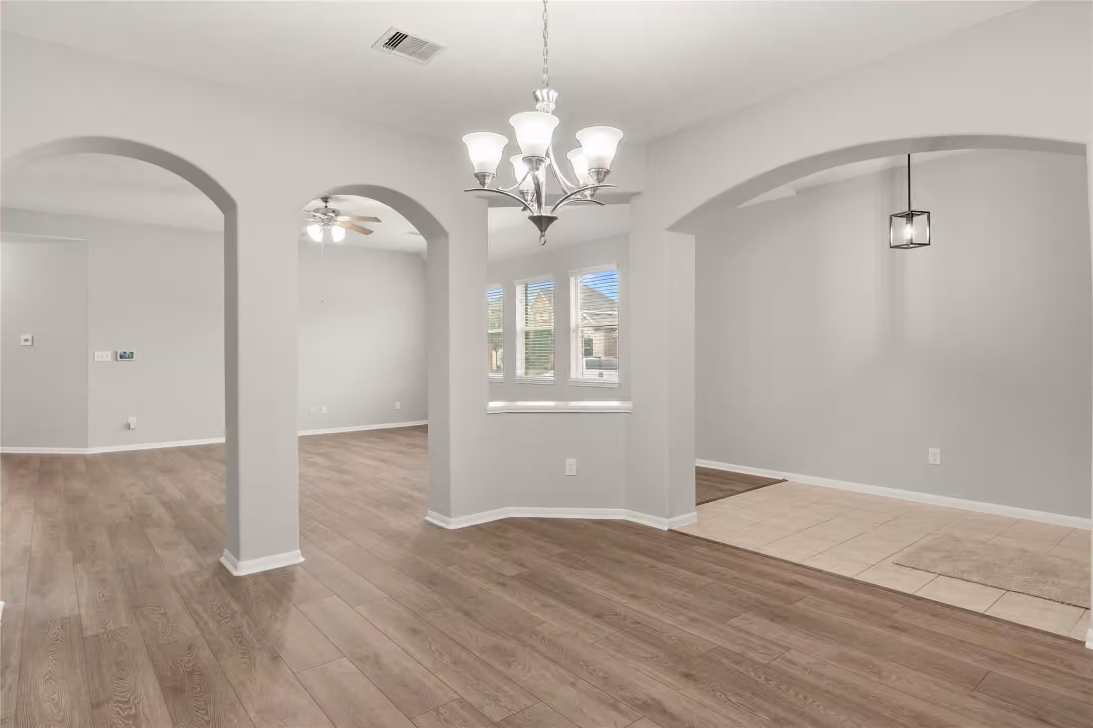 Photo 6 of 13602 Kodiak Brown Bear Street, Crosby, TX