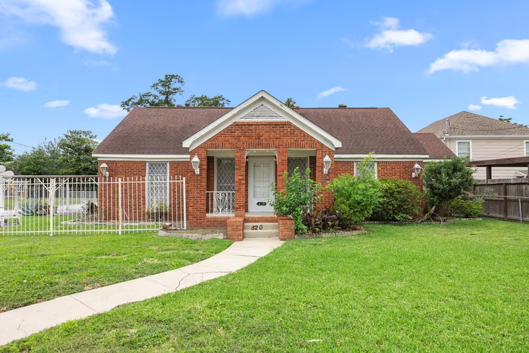 Photo of 5201 Irvington Boulevard, Houston, TX