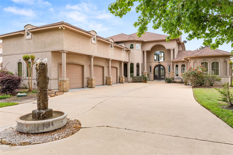 Photo 7 of 11348 Lake Oak Drive, Montgomery, TX