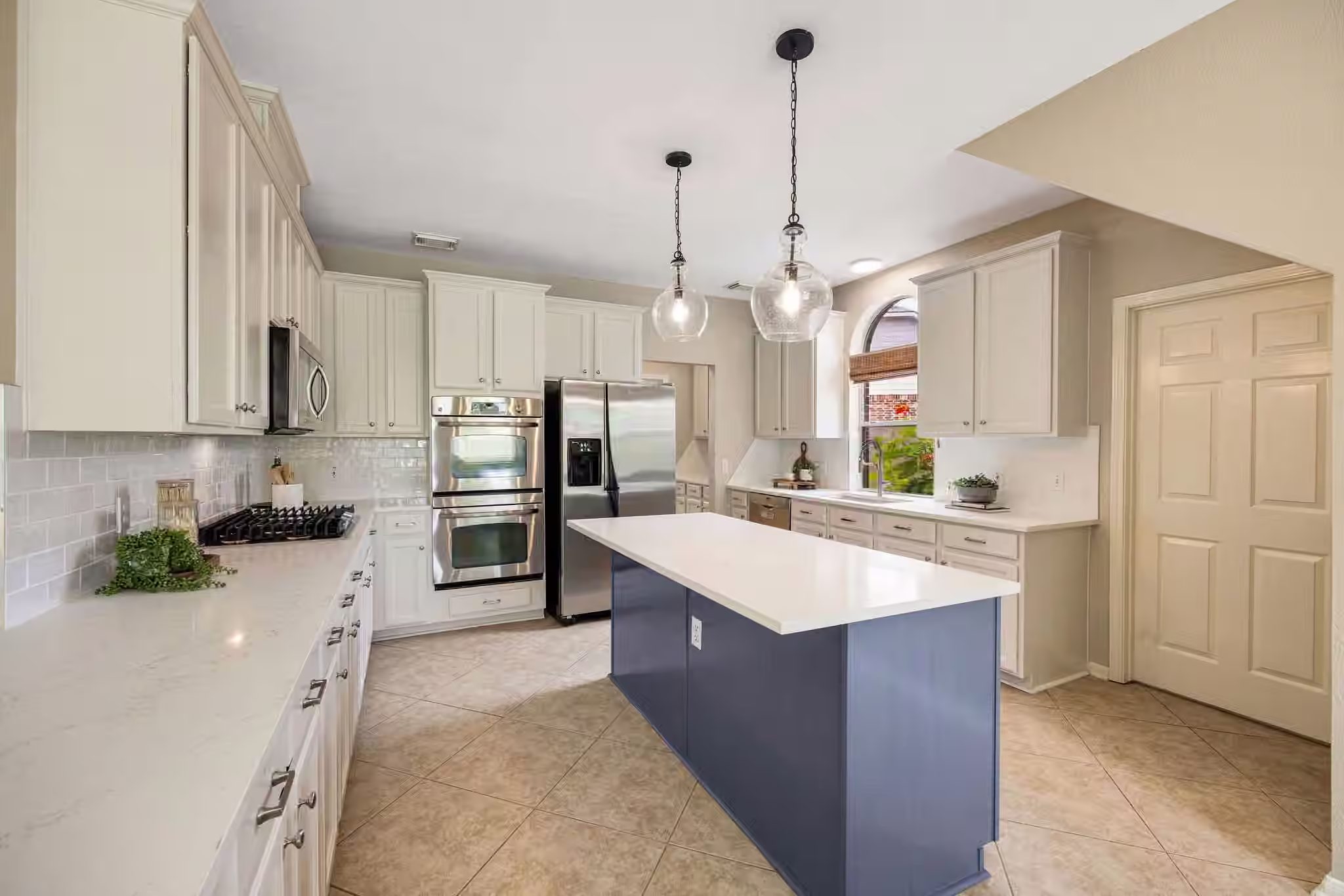 Photo 3 of 9603 Randon Lane, Missouri City, TX