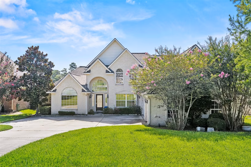 Photo 3 of 11836 Seashell Circle, Montgomery, TX