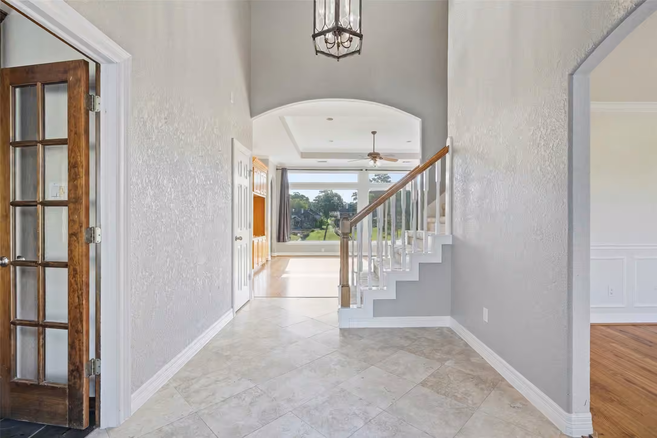 Photo 5 of 11836 Seashell Circle, Montgomery, TX
