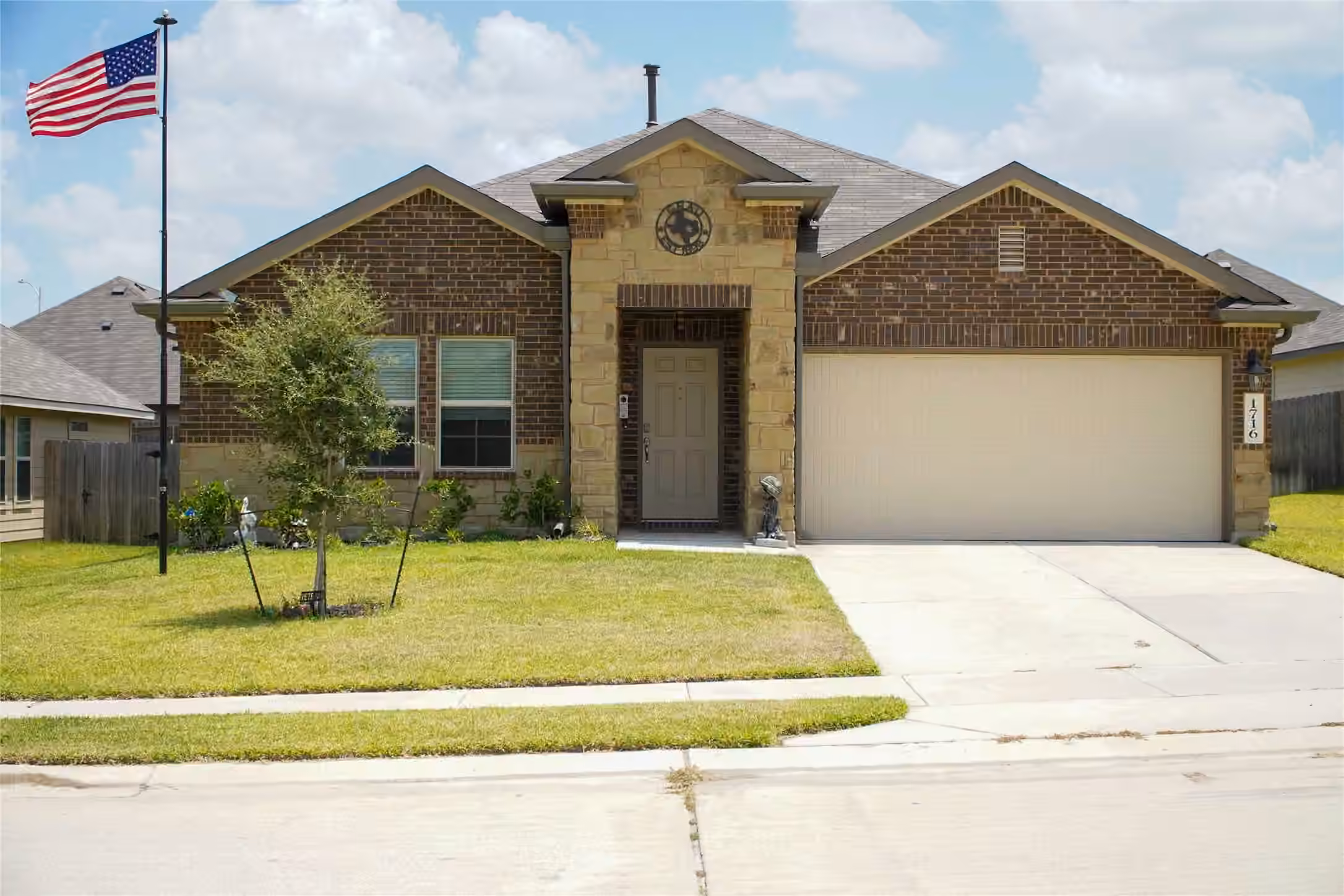 Photo of 1716 Grimes Drive, Brenham, TX 77833