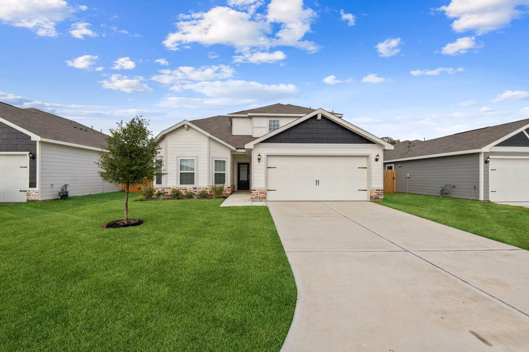 Photo of 25535 Blooming Hazel Drive, Cleveland, TX 77328