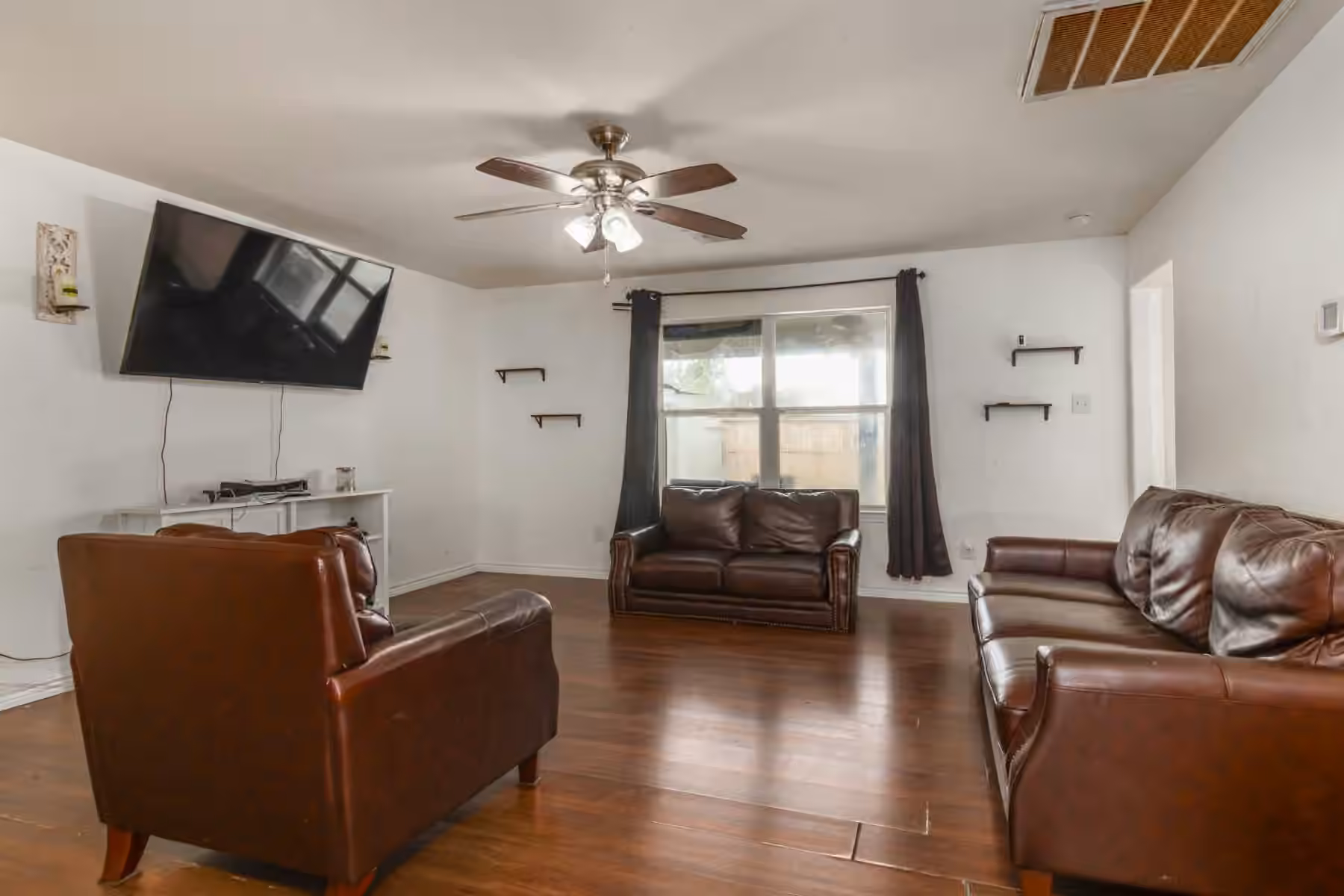 Photo 3 of 12415 York Bend Lane, Houston, TX