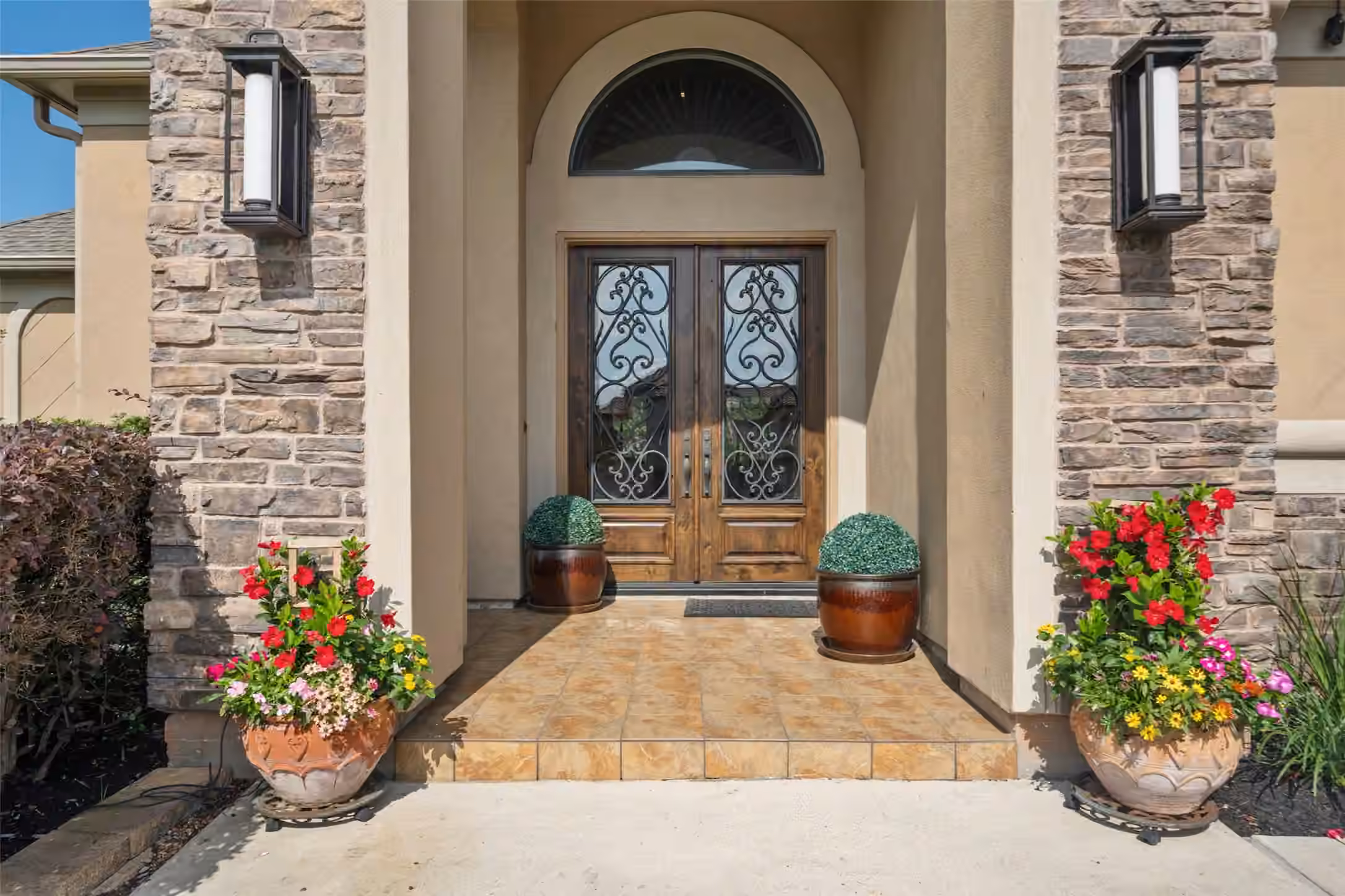 Photo 3 of 123 Bentwater Bay Drive, Montgomery, TX