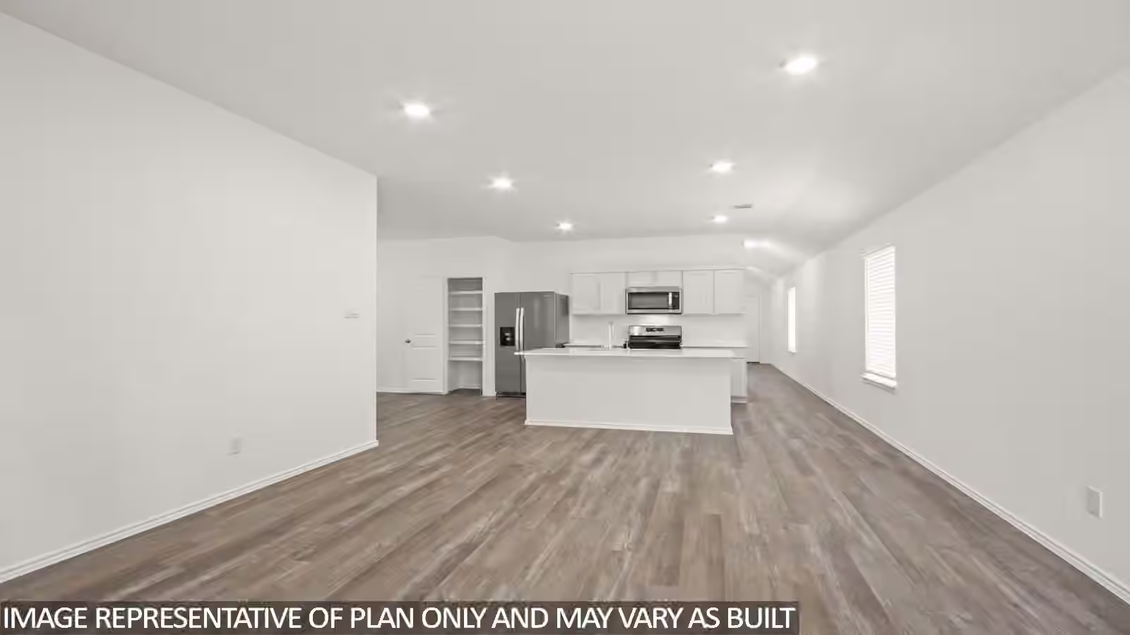 Photo 4 of 1670 Portia Lane, Conroe, TX