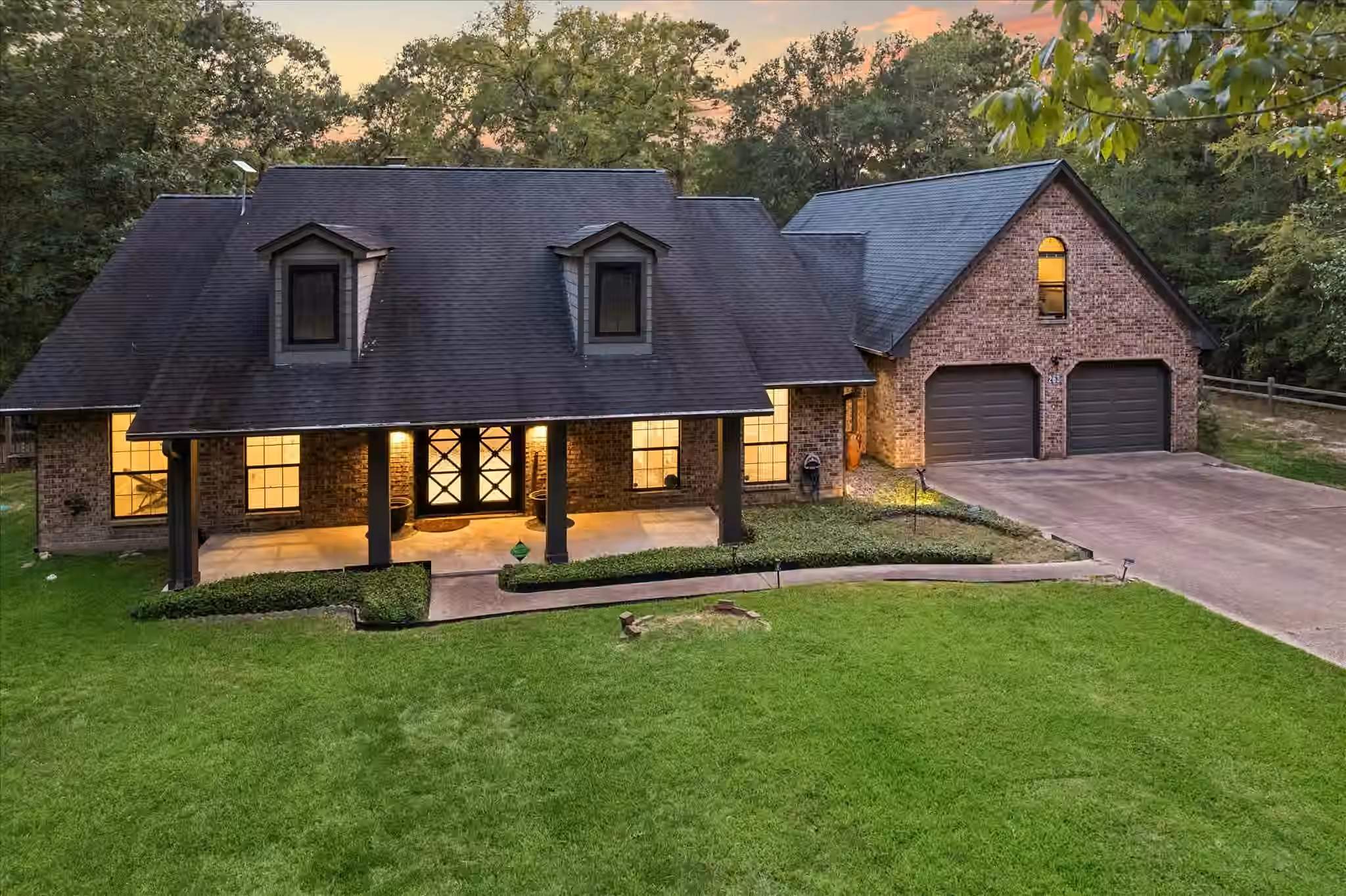 Photo 3 of 263 Dogwood Lane, Huntsville, TX