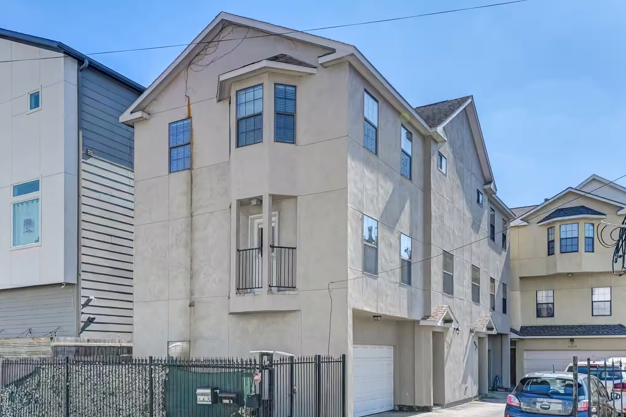 Photo 2 of 4323 Marina Street A, Houston, TX