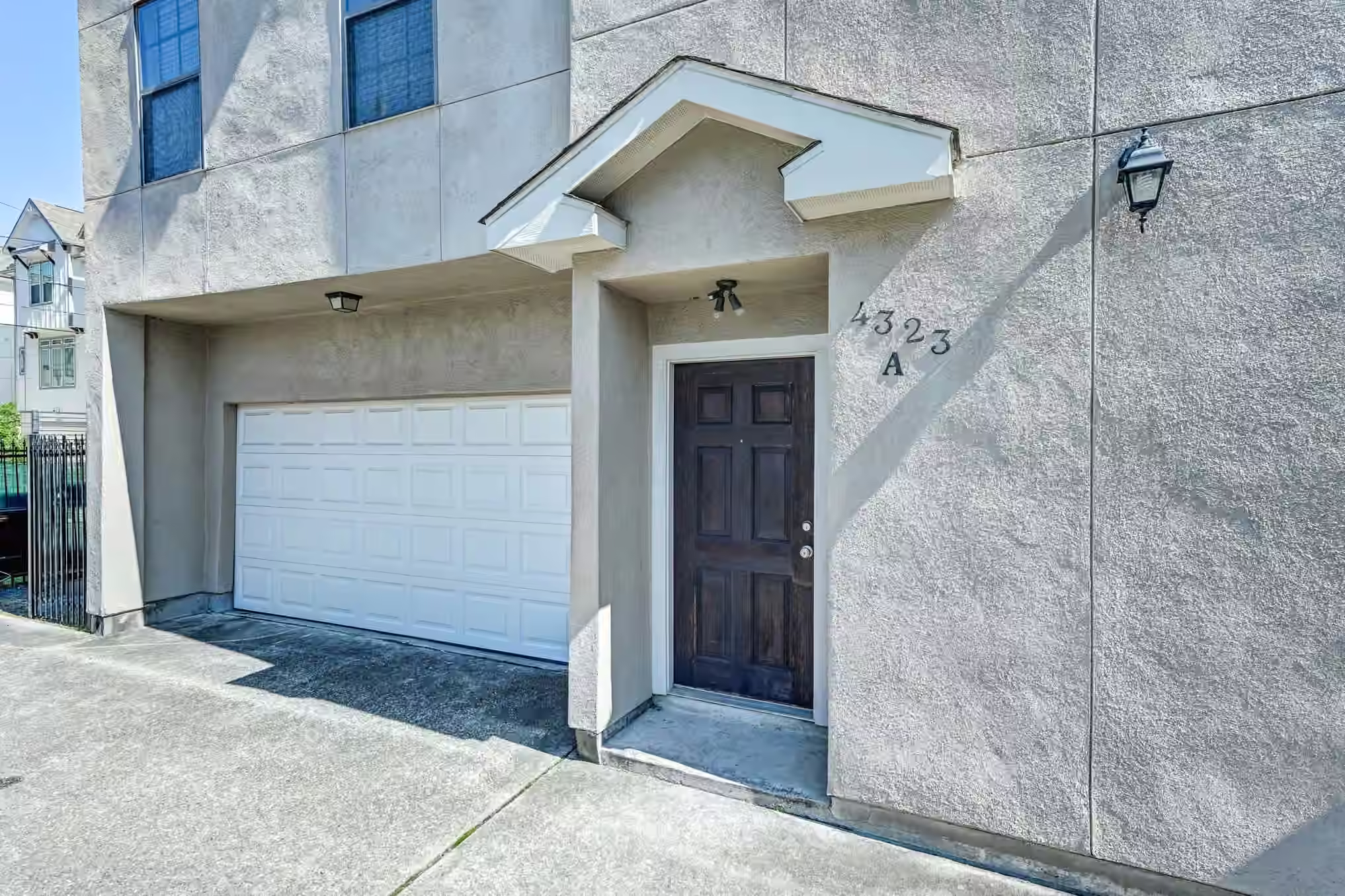 Photo 4 of 4323 Marina Street A, Houston, TX