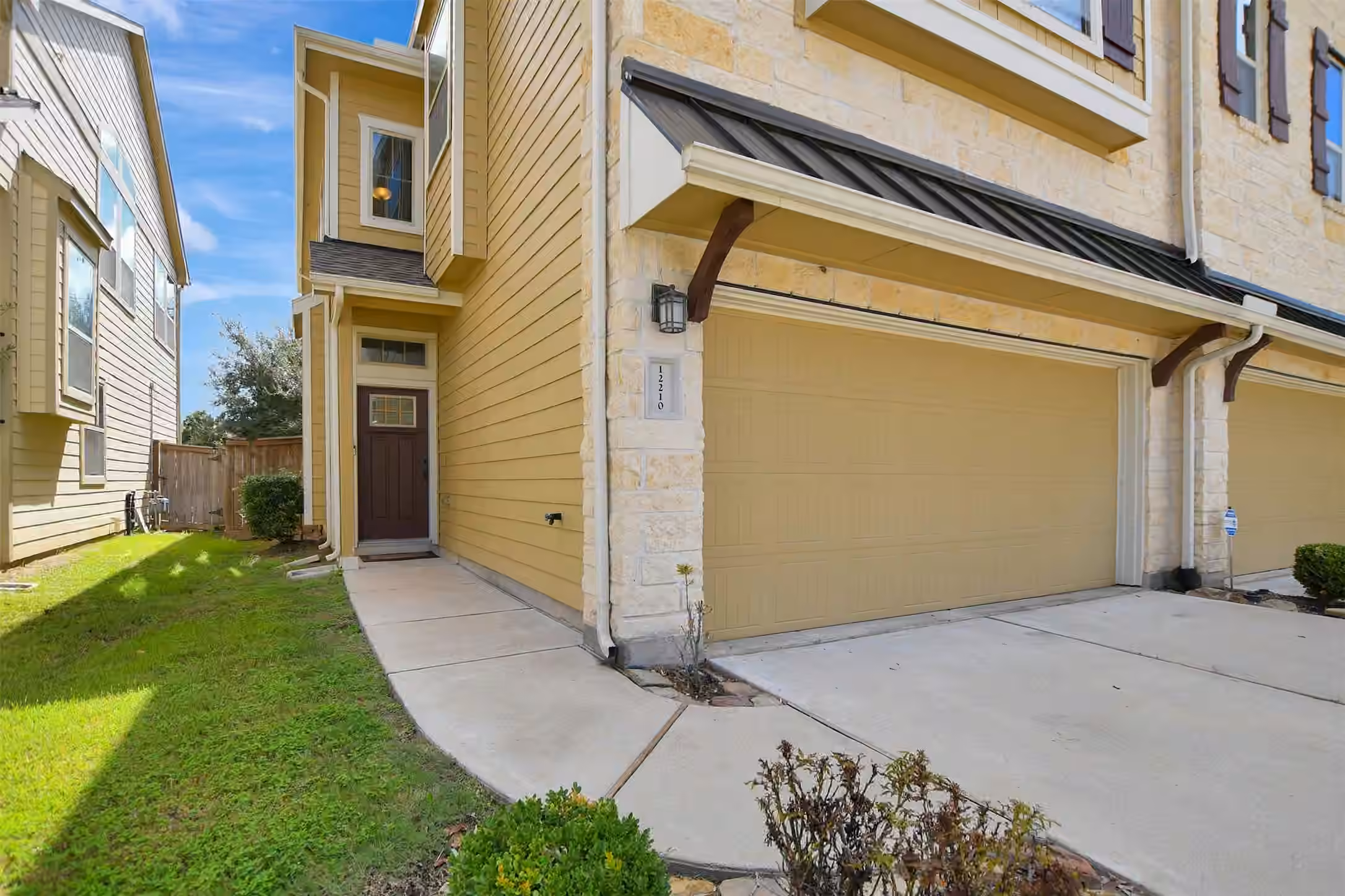Photo 4 of 12210 La Strada Street, Richmond, TX