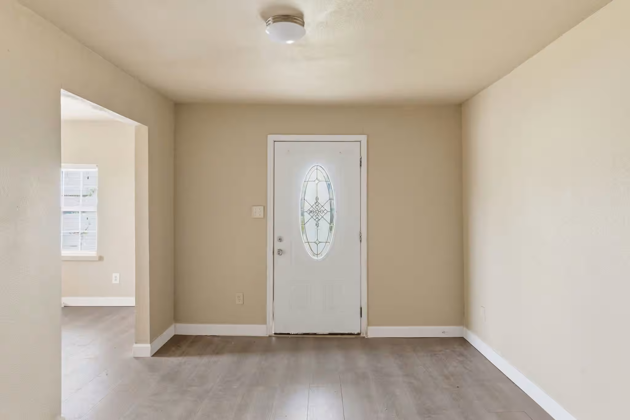 Photo 5 of 2411 Leffingwell Street, Houston, TX